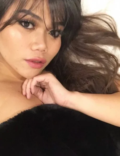 Kendall photo 27, asian, curvy, brunette, 164 cm, 77 kg, Medium bust, Hong Kong