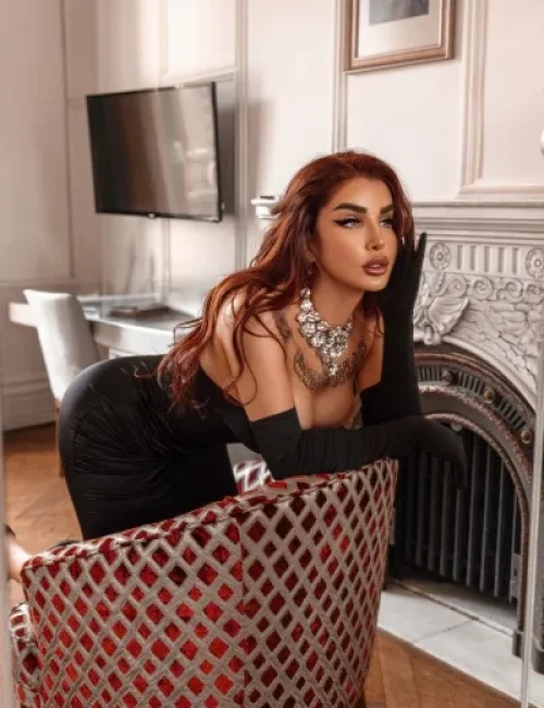 Dulce photo 20, asian, average, red hair, 170 cm, 70 kg, Large bust, Hong Kong