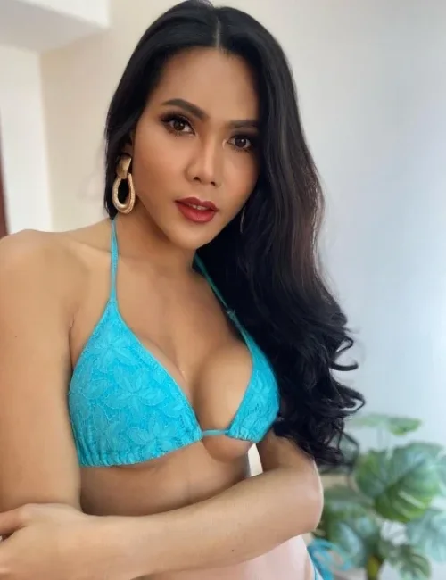 Reina photo 51, asian, athletic, black hair, 170 cm, 58 kg, Medium bust, Hong Kong