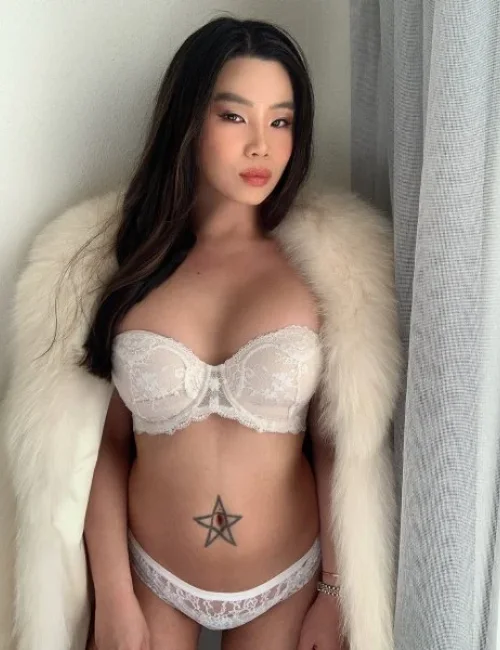 Celine Lina photo 58, asian, petite, brunette, 152 cm, 45 kg, Large bust, Hong Kong