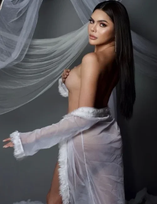 Manira photo 11, asian, slim, black hair, 178 cm, 58 kg, Medium bust, Hong Kong