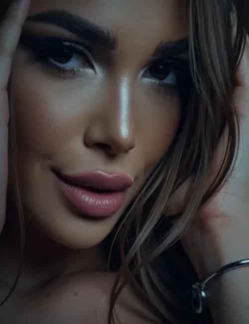 Alicia Raya photo 26, european, average, brunette, 174 cm, 68 kg, Medium bust, Hong Kong