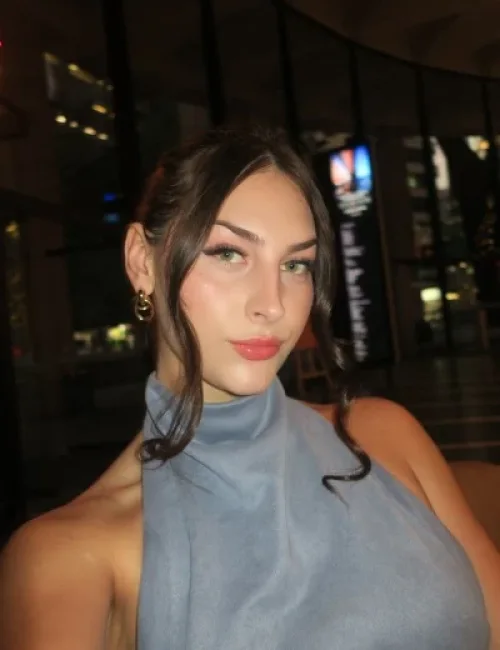 Isabella Mira photo 23, asian, curvy, brunette, 182 cm, 83 kg, Medium bust, Hong Kong