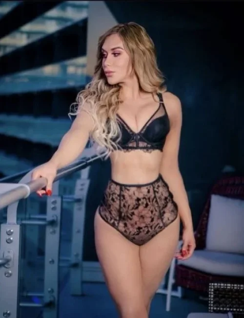 Irene photo 66, european, average, blonde hair, 170 cm, 70 kg, Medium bust, Hong Kong