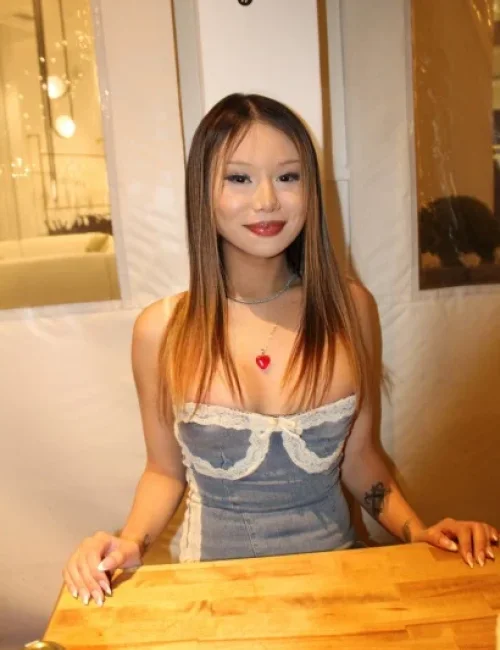 Haylee photo 11, asian, athletic, brunette, 158 cm, 52 kg, Small bust, Hong Kong