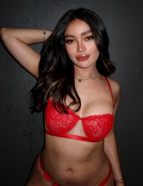 Nadia photo 18, asian, athletic, black hair, 161 cm, 56 kg, Medium bust, Hong Kong