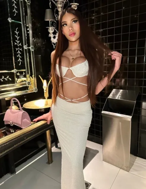 Gema photo 32, asian, athletic, black hair, 174 cm, 65 kg, Medium bust, Hong Kong