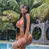 Valeri photo 3, asian, average, black hair, 170 cm, 72 kg, Large bust, Hong Kong