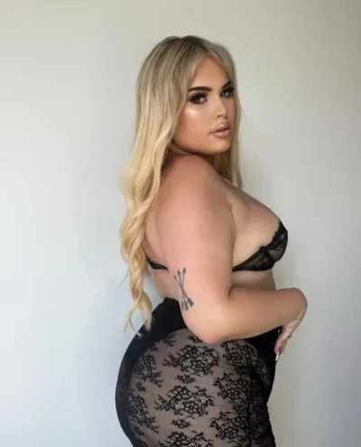 Ally photo 1, european, busty, brunette, 180 cm, 110 kg, Large bust, Hong Kong