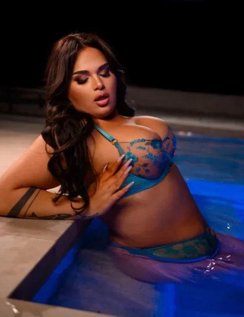 Ally photo 12, european, busty, brunette, 180 cm, 110 kg, Large bust, Hong Kong