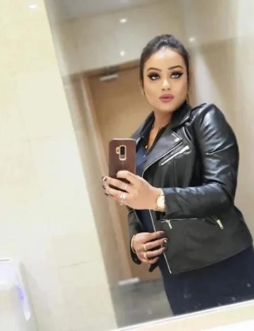 Wanshika photo 17, asian, average, brunette, 167 cm, 63 kg, Medium bust, Hong Kong