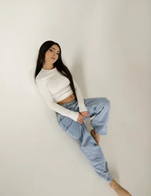 Ella Raya photo 3, asian, athletic, black hair, 167 cm, 61 kg, Medium bust, Hong Kong
