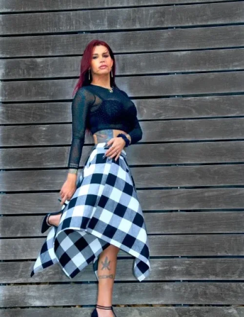 Vicky photo 13, ebony, average, red hair, 176 cm, 74 kg, Medium bust, Hong Kong