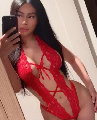 Vivi Lina photo 1, asian, curvy, brunette, 158 cm, 65 kg, Medium bust, Hong Kong