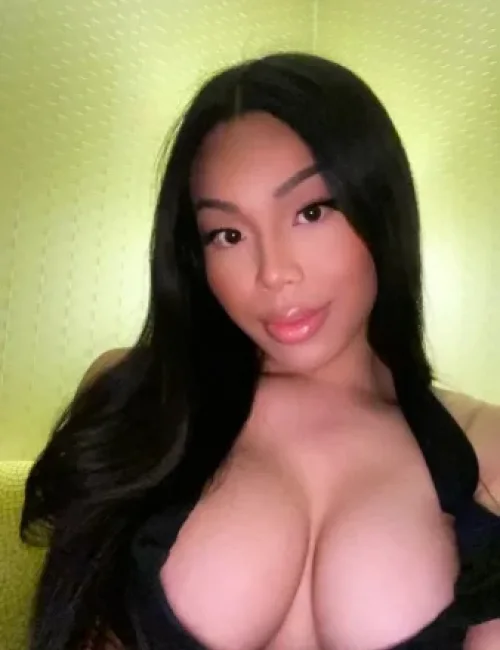 Vivi Lina photo 10, asian, curvy, brunette, 158 cm, 65 kg, Medium bust, Hong Kong